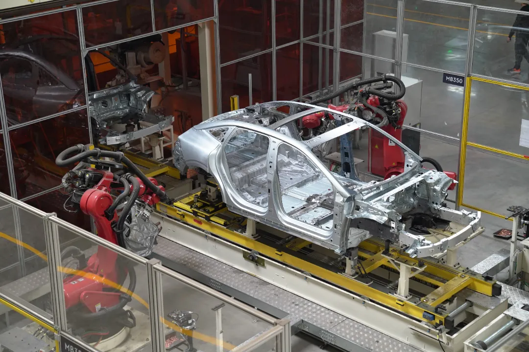 683419c045b8a5f0ffd48ae66650d558