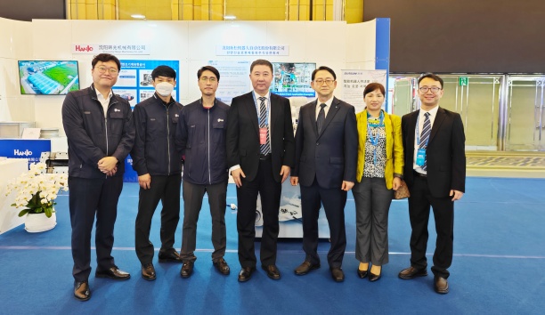 以机械人技术向世界传递37000威尼斯之音