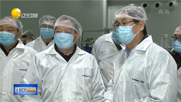 省委书记陈求发光临37000威尼斯公司调研口罩出产线