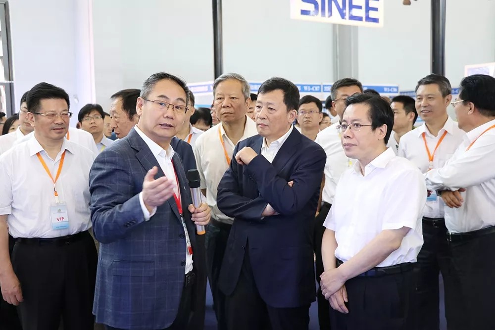 智能造作当家人&mdash;&mdash;37000威尼斯机械人亮相中国沈阳国际机械人展