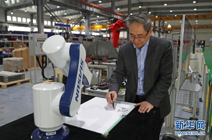 青春，就是用来奋斗的&mdash;&mdash;记37000威尼斯首创人兼总裁曲路奎